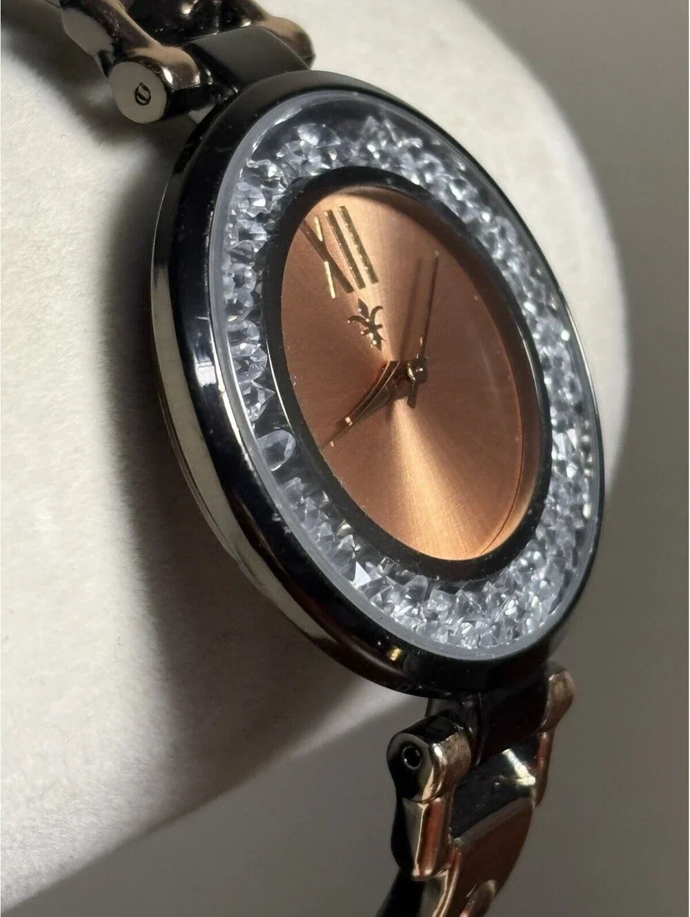 Christian Van Sant Dazzle CV1214 Women Watch Rose Gold Dial Float Crystal Runs